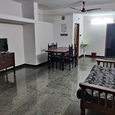 Tulip Villa 3Bhk 2Bhk And 1Bhk Located Near Chunnambar Boat House And Paradise Beach Pūrnānkuppam Zewnętrze zdjęcie