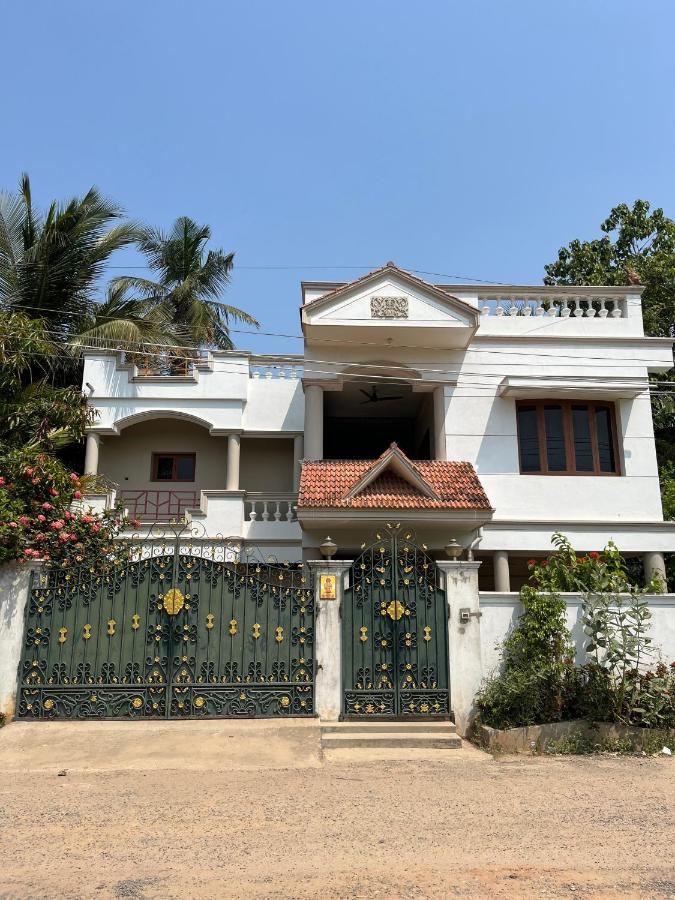 Tulip Villa 3Bhk 2Bhk And 1Bhk Located Near Chunnambar Boat House And Paradise Beach Pūrnānkuppam Zewnętrze zdjęcie